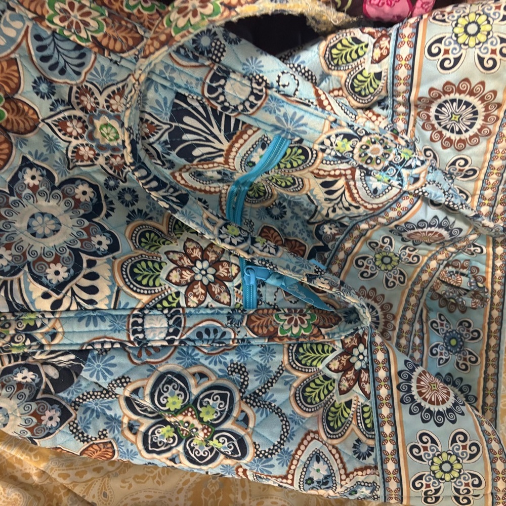 Quilted Floral Tote in Light Blue Multi